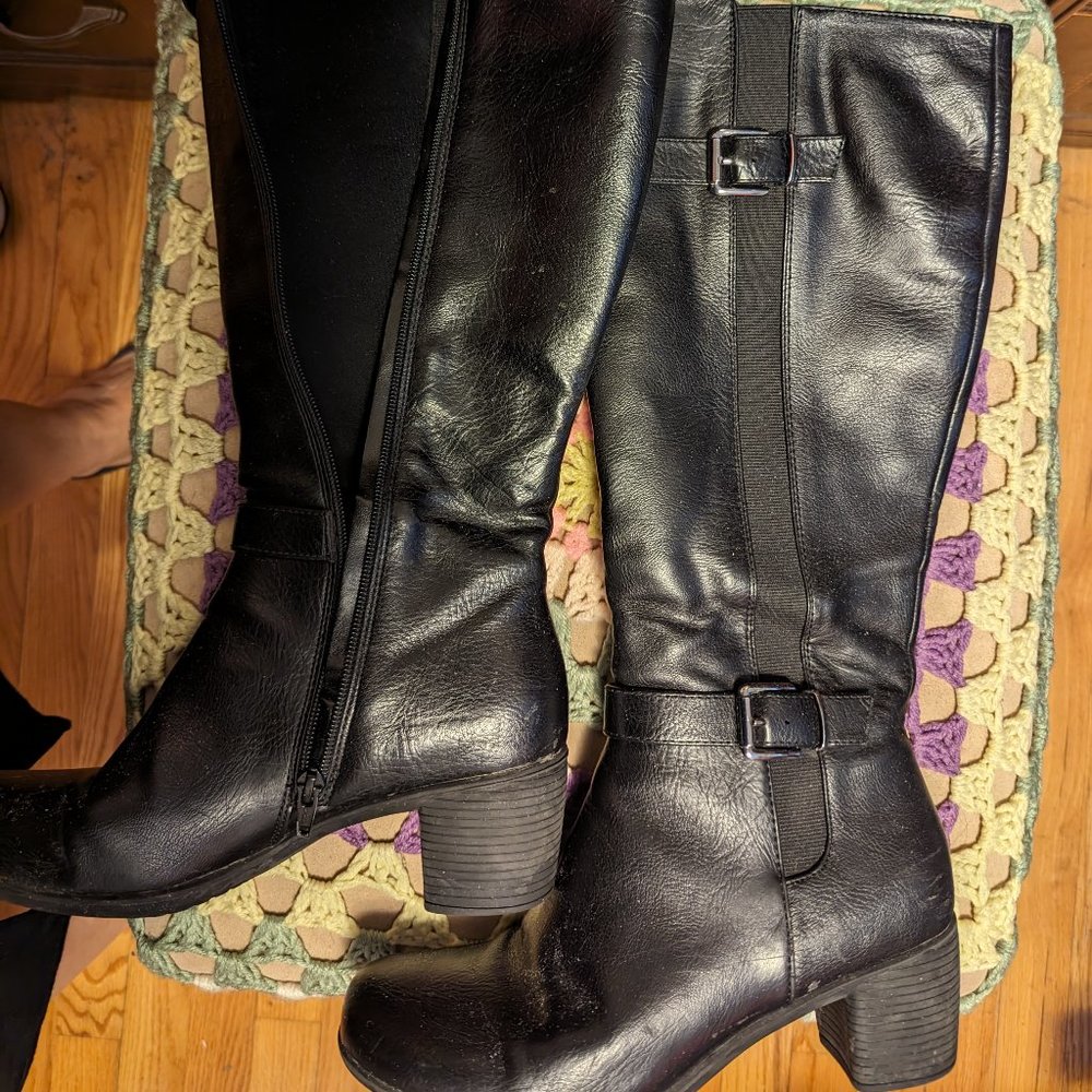 Croft & Barrow Ladies Boots size 8M